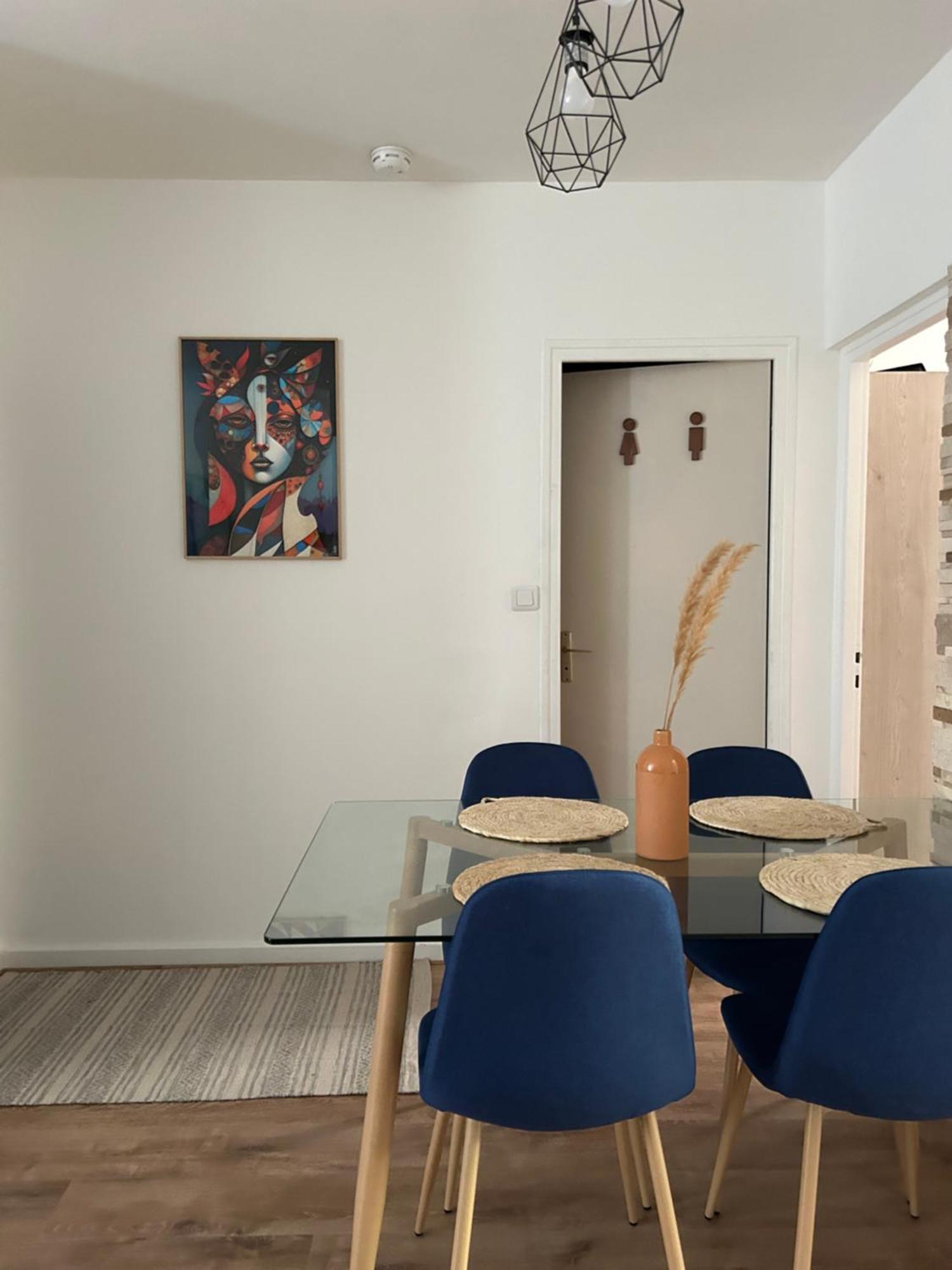 פואטייה Yousra Appartement מראה חיצוני תמונה